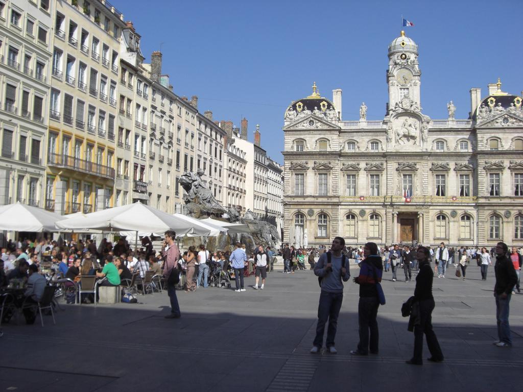 Les Capucins - Lyon 1Er Lägenhet Rum bild